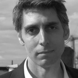 馬汀·沙卡 飾演 Boatyard Owner