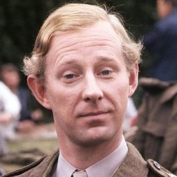 Jeremy Child - 亡命七金剛演員 飾演2nd Lieutenant