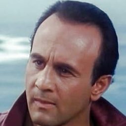 羅伯·米蘭達 飾演 Glenfiddish