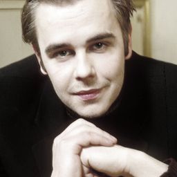 Frank Giering 飾演 Jörg Blahacek 'Ingenieur'