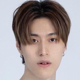 塗凱南 飾演 Han Tuo