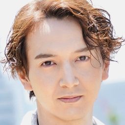 中山麻聖 - 天使のいた屋上演員 飾演Kenta Saejiri