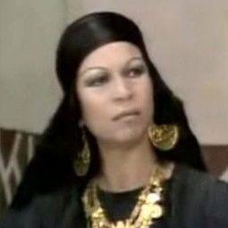 Amal Salem - 魔鬼姊妹演員 飾演Amona