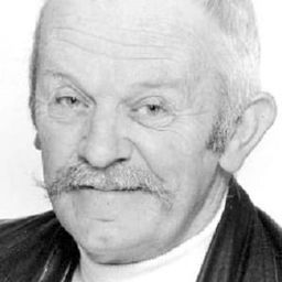 Norman Forsey 飾演 Fisherman #1