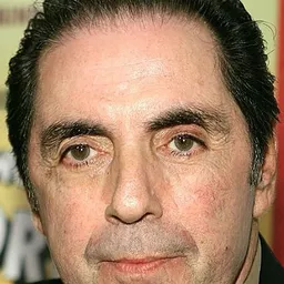 大衛·普羅沃 - 月黑高飛演員 飾演Snooze