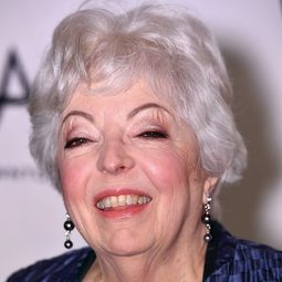 Thelma Schoonmaker 飾演 Self(uncredited)