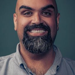 Bashar Al-Jazzaf 飾演 Ashman