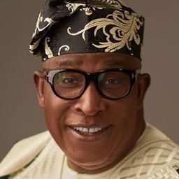 阿德貝約·薩拉米 飾演 