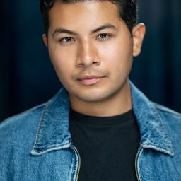 Daytoni Raye 飾演 Malcolm