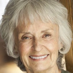 Linda Goranson 飾演 