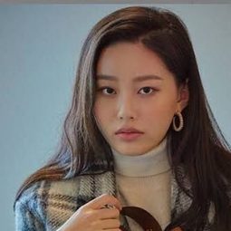 朴柔娜  - 保護者演員 飾演Jin-ah