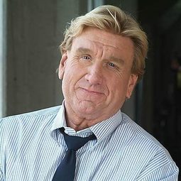 David Powledge 飾演 Counterman at Diner