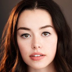 Anneliese Judge - 羅斯在哪裏演員 飾演Jessica Waters