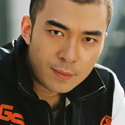 單陽光 飾演 Fu Tou