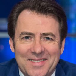 Jonathan Ross 飾演 Self (archive footage)