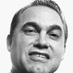 George Wallace 飾演 Self (archive footage)