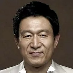 金應洙 飾演 Department Head Kim