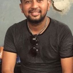 Andra Manihot 飾演 Dikdik