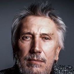 Christian Brückner 飾演 Frank Williams