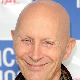 Richard O'Brien 飾演 Self