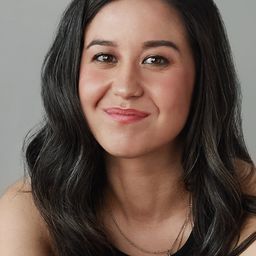 Nina Oyama 飾演 Pip (voice)