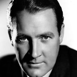 Ian Hunter 飾演 Captain Crewe