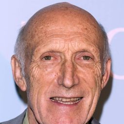 魯夫 - 陛下未成年演員 飾演Rectus