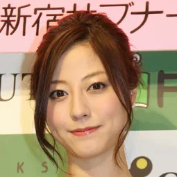 杉本 有美 飾演 Miu Sutou / Go-On Silver