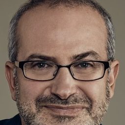 Mark Bomback - 猿人爭霸戰：猩凶巨戰編劇