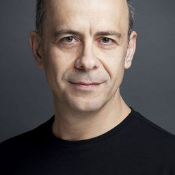 Cüneyt Yalaz - Something Useful演員 飾演Murat