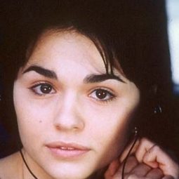 Romina Mondello - Delitto di mafia - Mario Francese演員 飾演Maria Francese