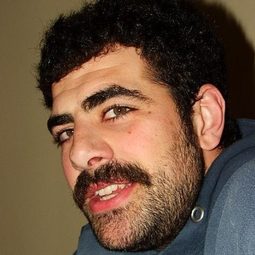 Serkan Genç - Zincirbozan演員 飾演Remzi