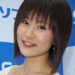 Misato Hirata 飾演 Kawado Kanako