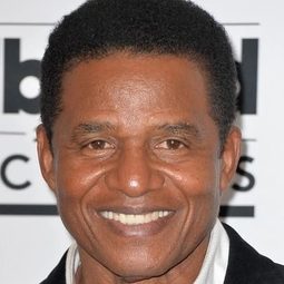 Jackie Jackson 飾演 Self