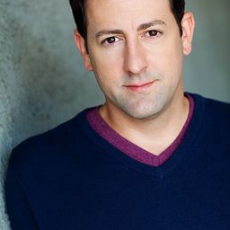 Kurt Long 飾演 Jared