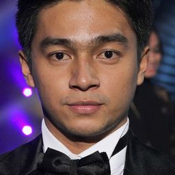 德瓦馬亨拉 飾演 Kiblat