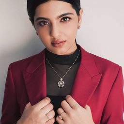 Wafa Khadeeja Rahman 飾演 Wafa