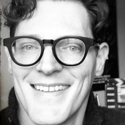 Thommy Hutson - 林中野獸編劇