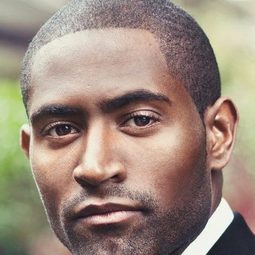 Thomas Cadrot - 奪命狂呼 6演員 飾演Brooks