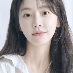 鄭柔美 飾演 Oh Mi-soo