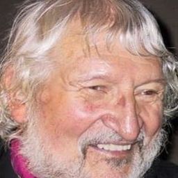 Roger De Moerloose 飾演 Pépé Cale-Pieds