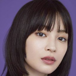 廣瀨鈴 飾演 Kaori Miyazono