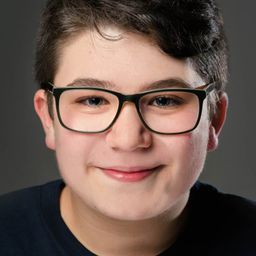 David Herrero 飾演 Diego