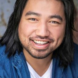 Jason Wu 飾演 Aleki Silao