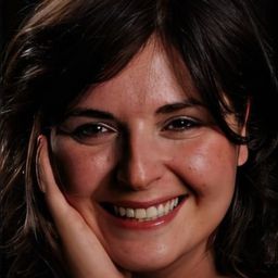 Evren Duyal - 大喜之夜演員 飾演Ayten