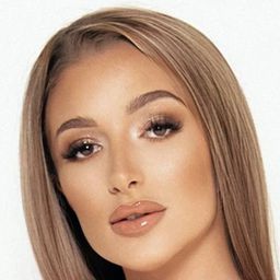 娜塔莎·托西尼 飾演 Evil Step Sister