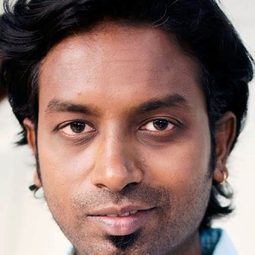 賈根 飾演 Sathish