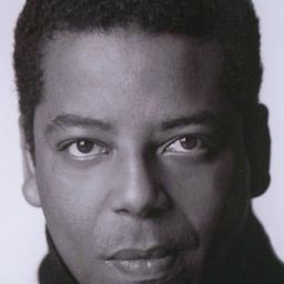 Nigel Shawn Williams 飾演 Artemus / Nigel Essex