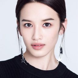 楊潤雨 飾演 Tang Su-Zhen