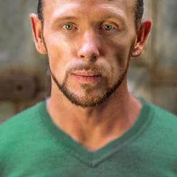 James Rawlings - 超級戰艦演員 飾演JPJ Scat